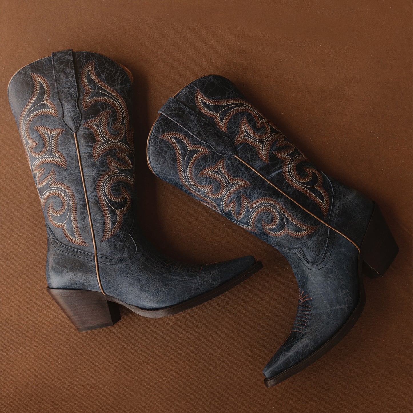 Distressed Dark Blue Snip-Toe Mid Calf Embroidery Cowgirl Boots