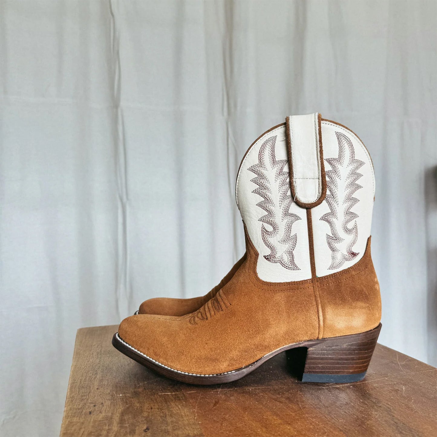 Contrast White And Brown Faux Suede Almond-Toe Embroidery Ankle Cowgirl Boots