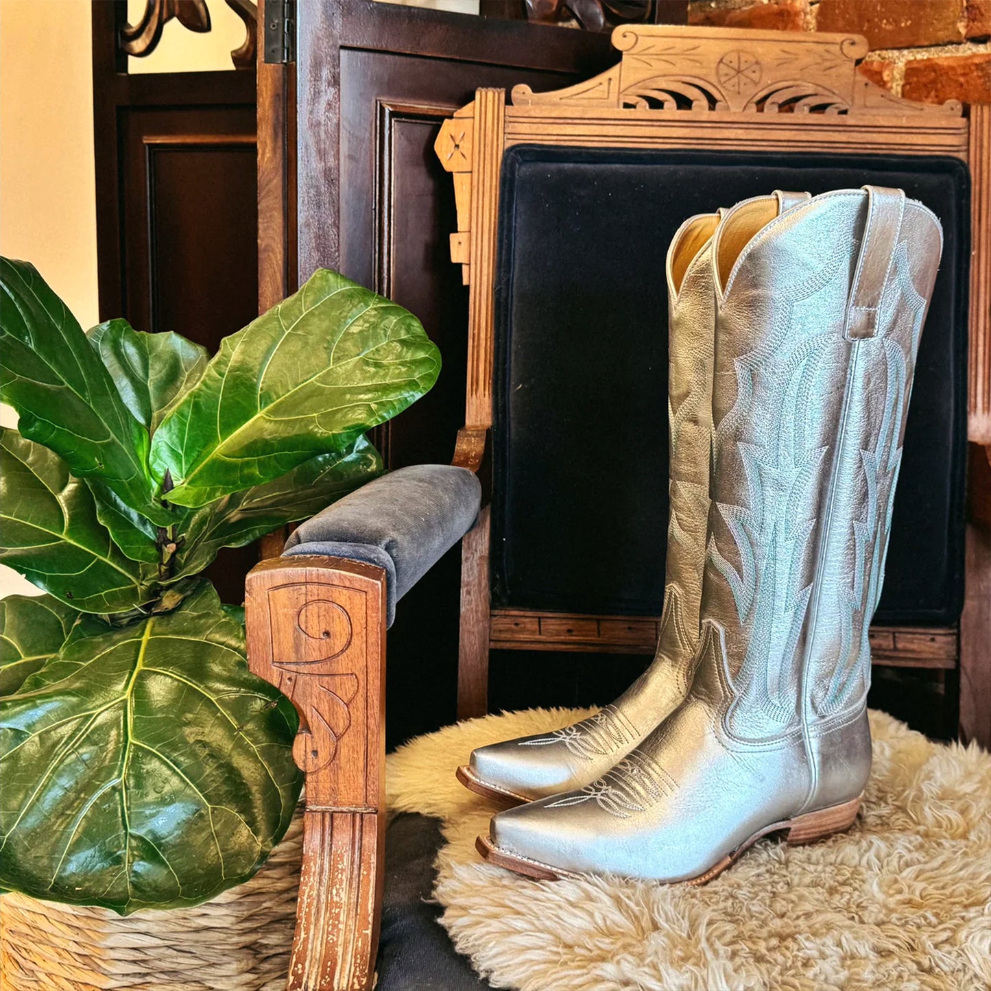 Metallic Silver Snip-Toe Embroidery Wide Calf Knee High Cowgirl Boots