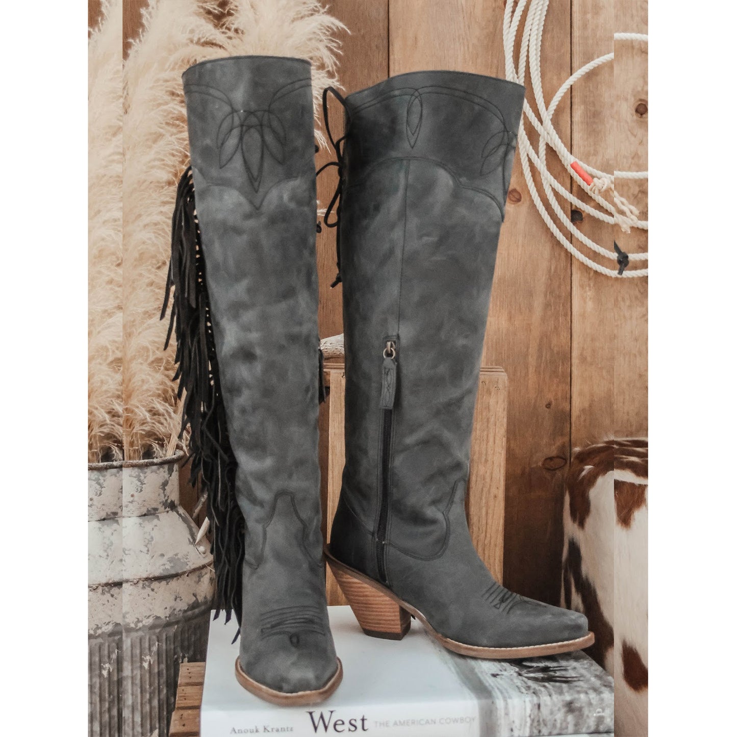 Black Snip-Toe Side Fringe And Embroidery Full-Zip Knee High Cowgirl Boots