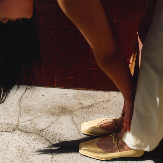 Yellow Square-Toe V-Cut Vamps Bridge Self-Tie Bow Ballet Flats