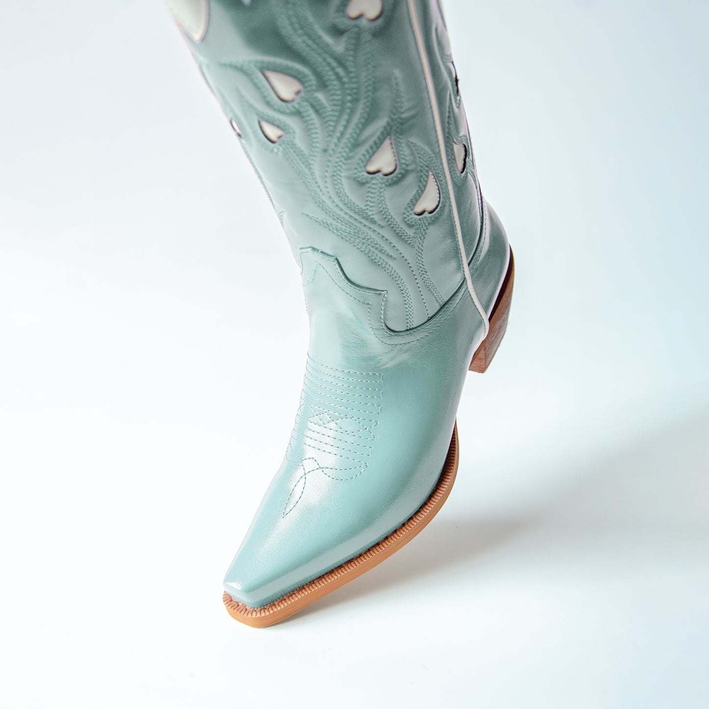 The Amara - Light Blue
