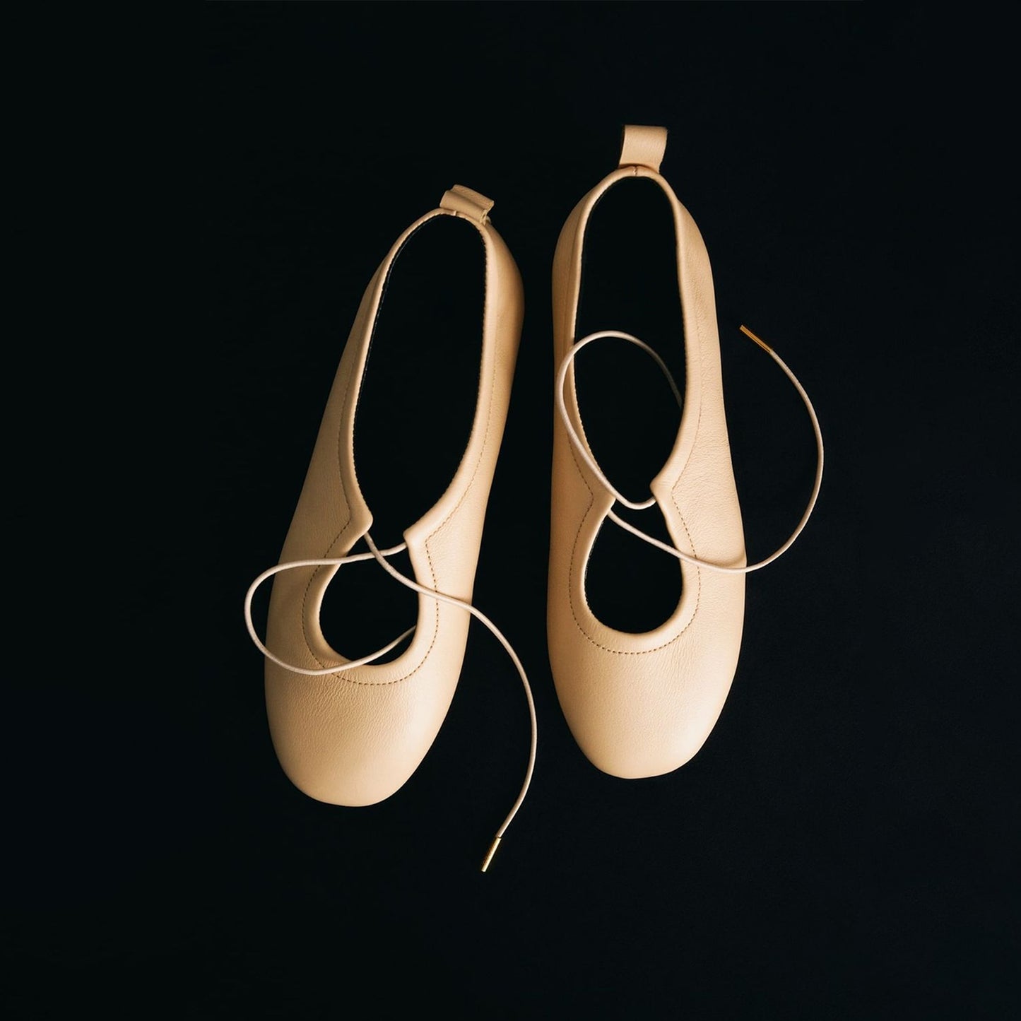 Light Yellow Round-Toe Lace-Up Ballet Classic Flats