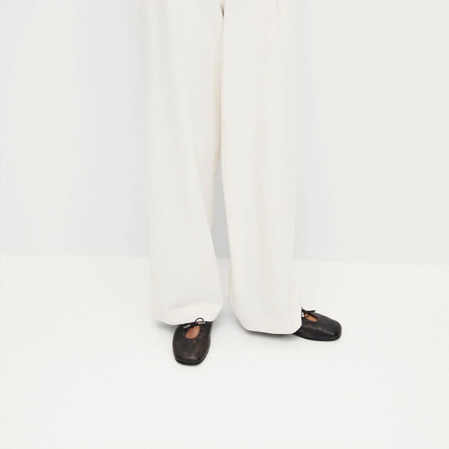 Brushed Brown Square-Toe Stretchy Ballet Flats