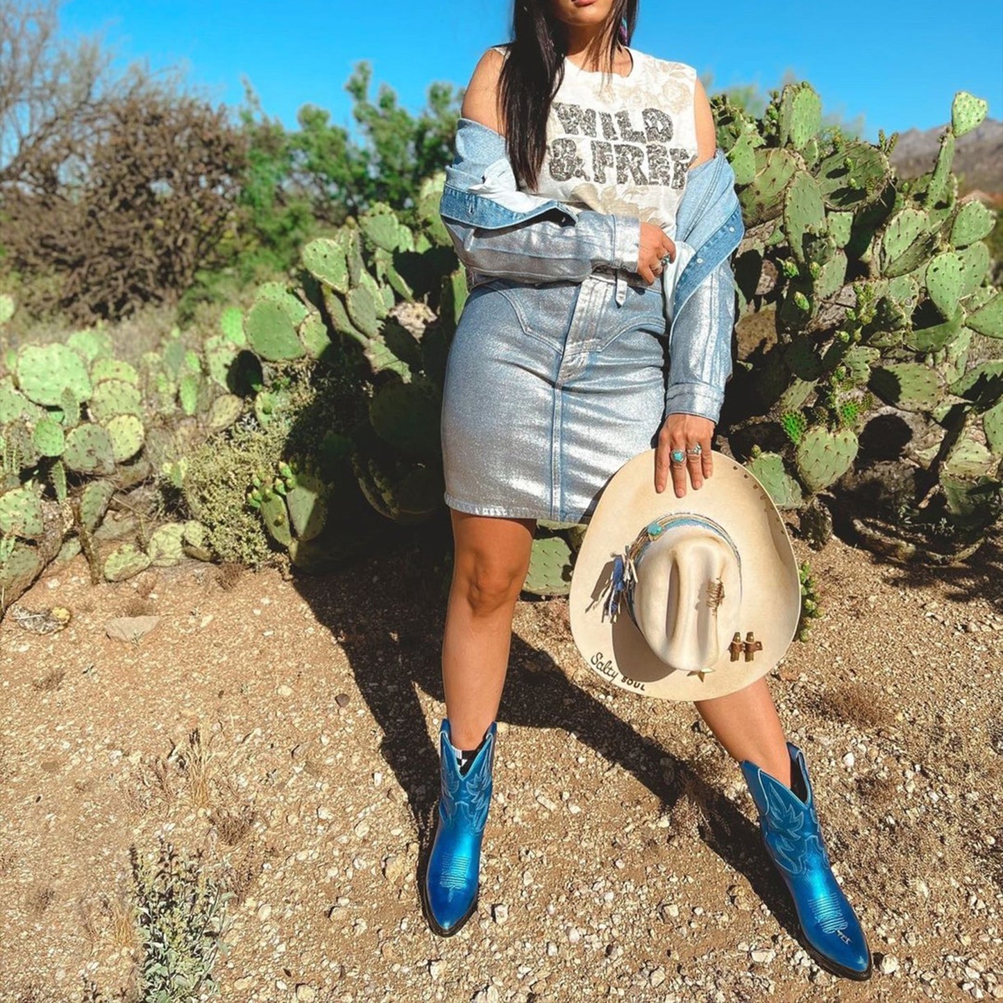 Metallic Royal Blue Almond-Toe Embroidery Ankle Cowgirl Boots