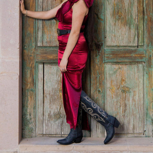 Black Snip-Toe Classic Embroidery Wide Calf Knee High Tall Cowgirl Boots