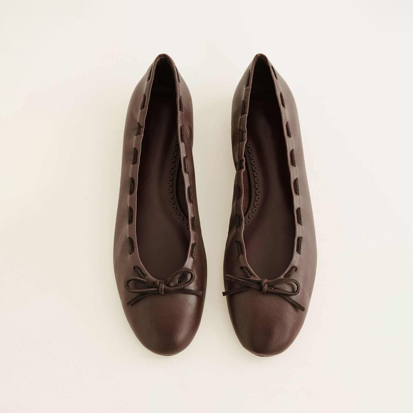 Coffee Round-Toe Running Stitch Front Bow Slip-On Ballet Flats