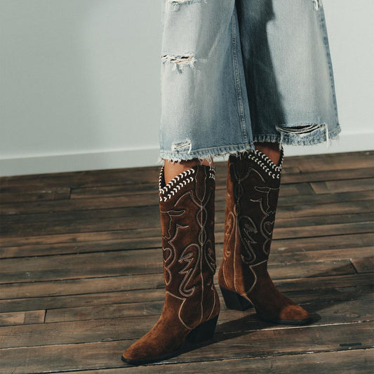 Brown Embroidery Tauren And Heart Inlay Running Lace Stitch Knee High Cowgirl Boots