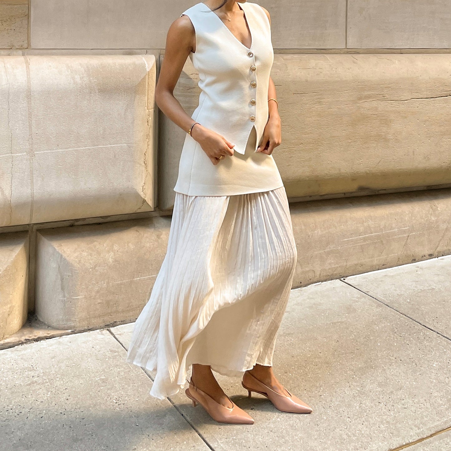 Nude Classic Pointed-Toe Slip-On Slingback Kitten Heels