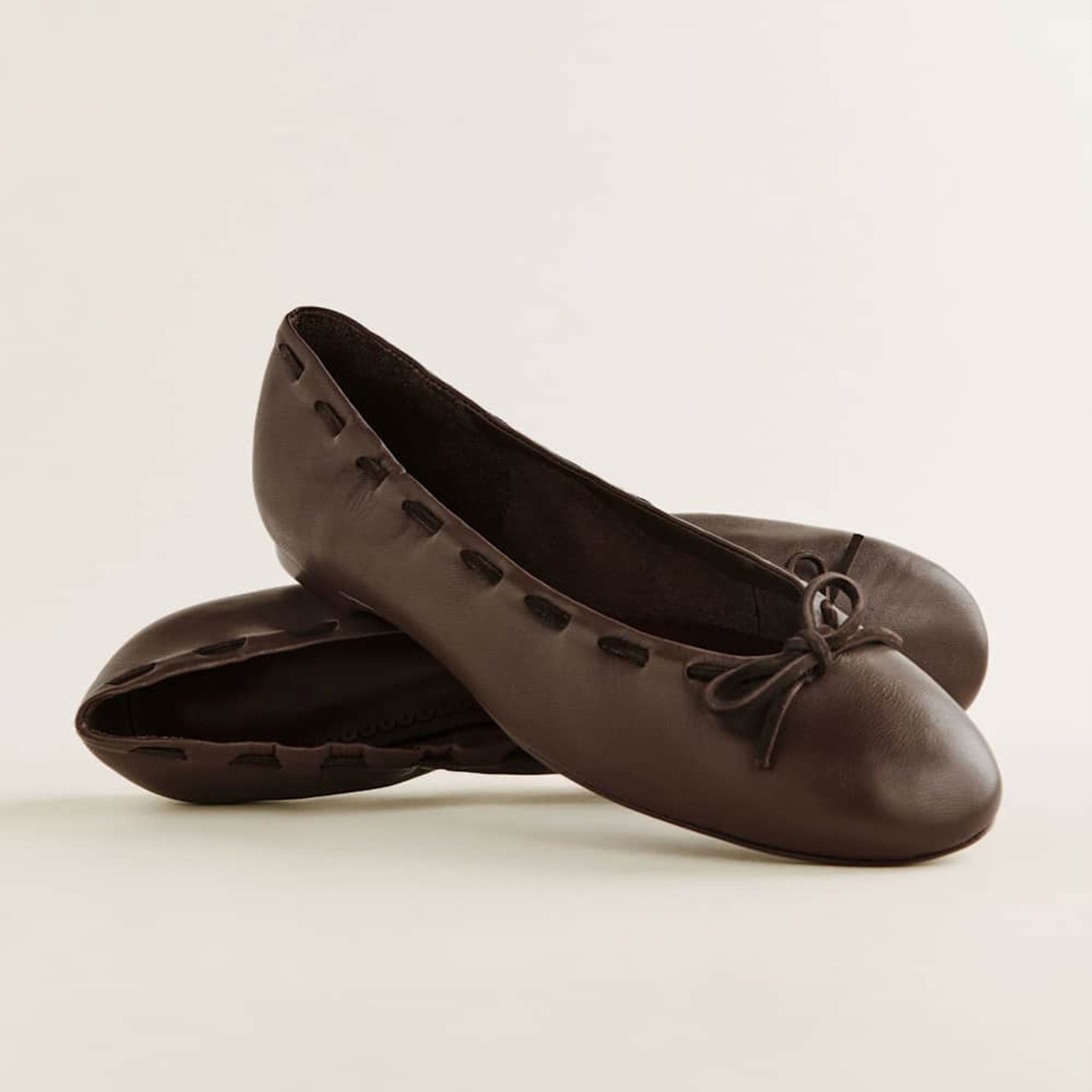 Coffee Round-Toe Running Stitch Front Bow Slip-On Ballet Flats