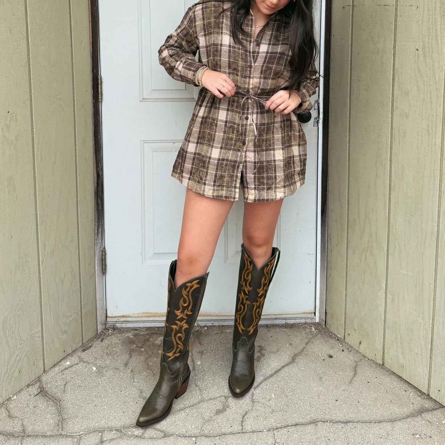 Olive Green Pointed-Toe Embroidery Full-Zip Knee High Cowgirl Boots
