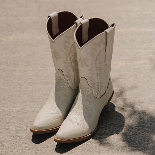 White Ostrich-Patterned Snip-Toe Embroidery Mid Calf Cowgirl Boots