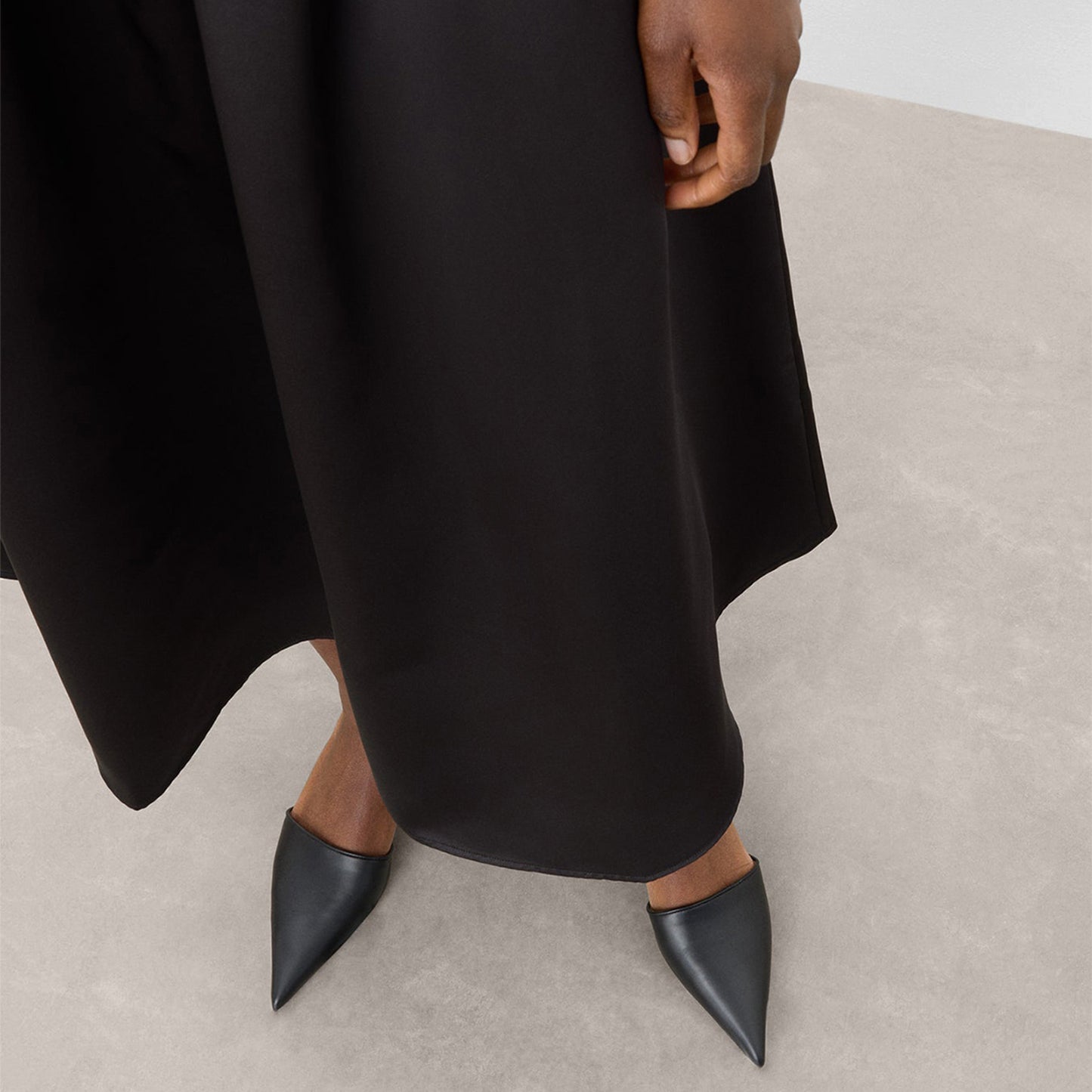Black Pointed-Toe Slip-On Backless Kitten Heels