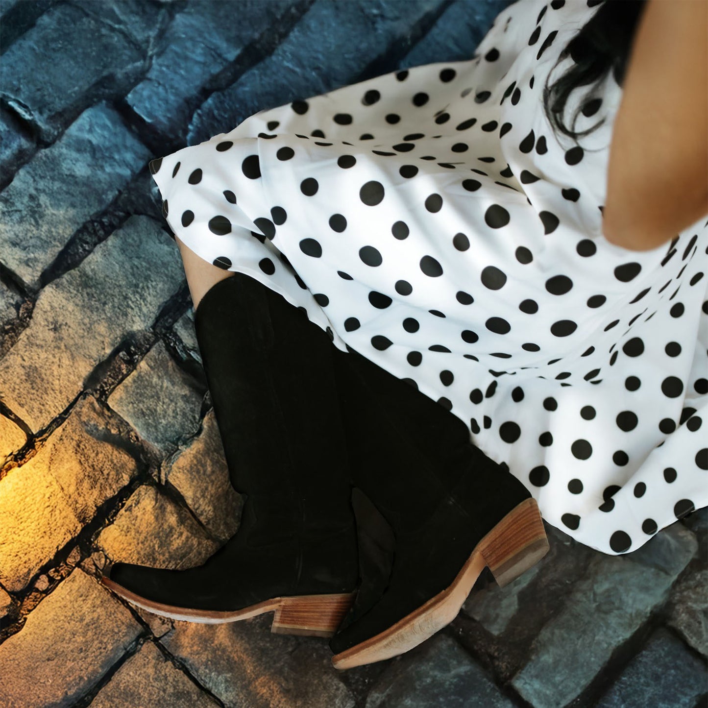 Black Faux Suede Snip-Toe Classic Simple Mid Calf Cowgirl Boots