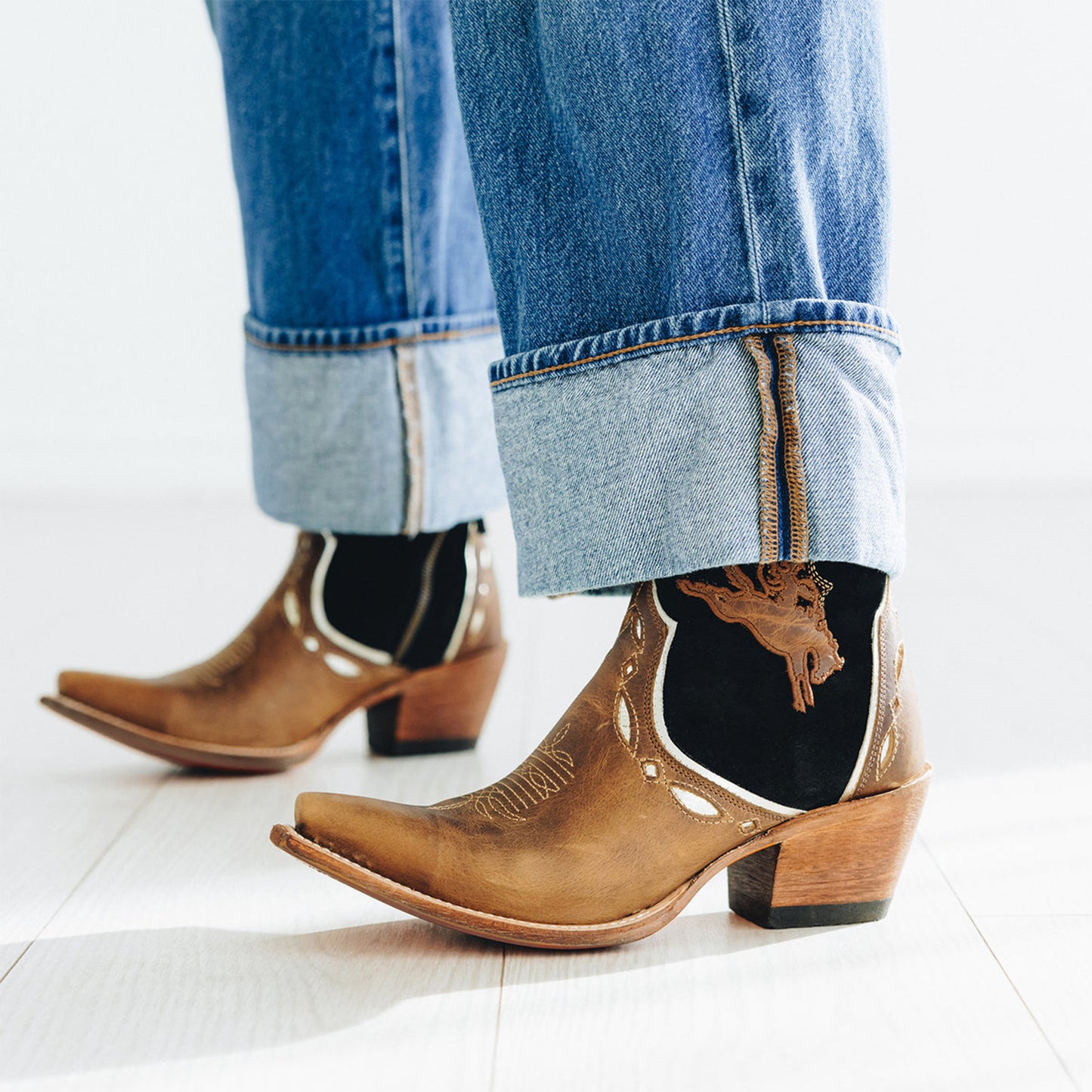 Contrast Brown And Black Faux Suede Snip-Toe Horse Embroidery Full-Zip Ankle Cowgirl Boots