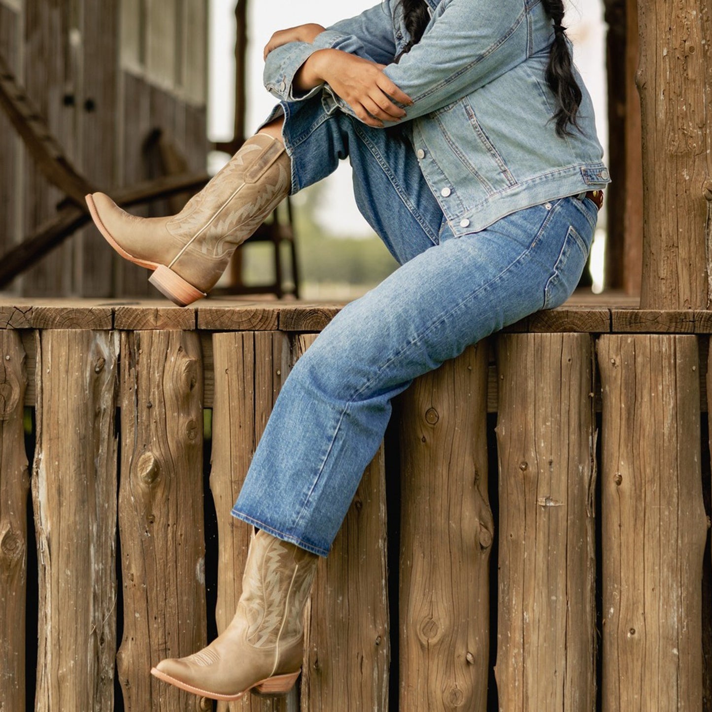 Taupe Snip-Toe Classic Embroidery Simple Mid Calf Cowgirl Boots