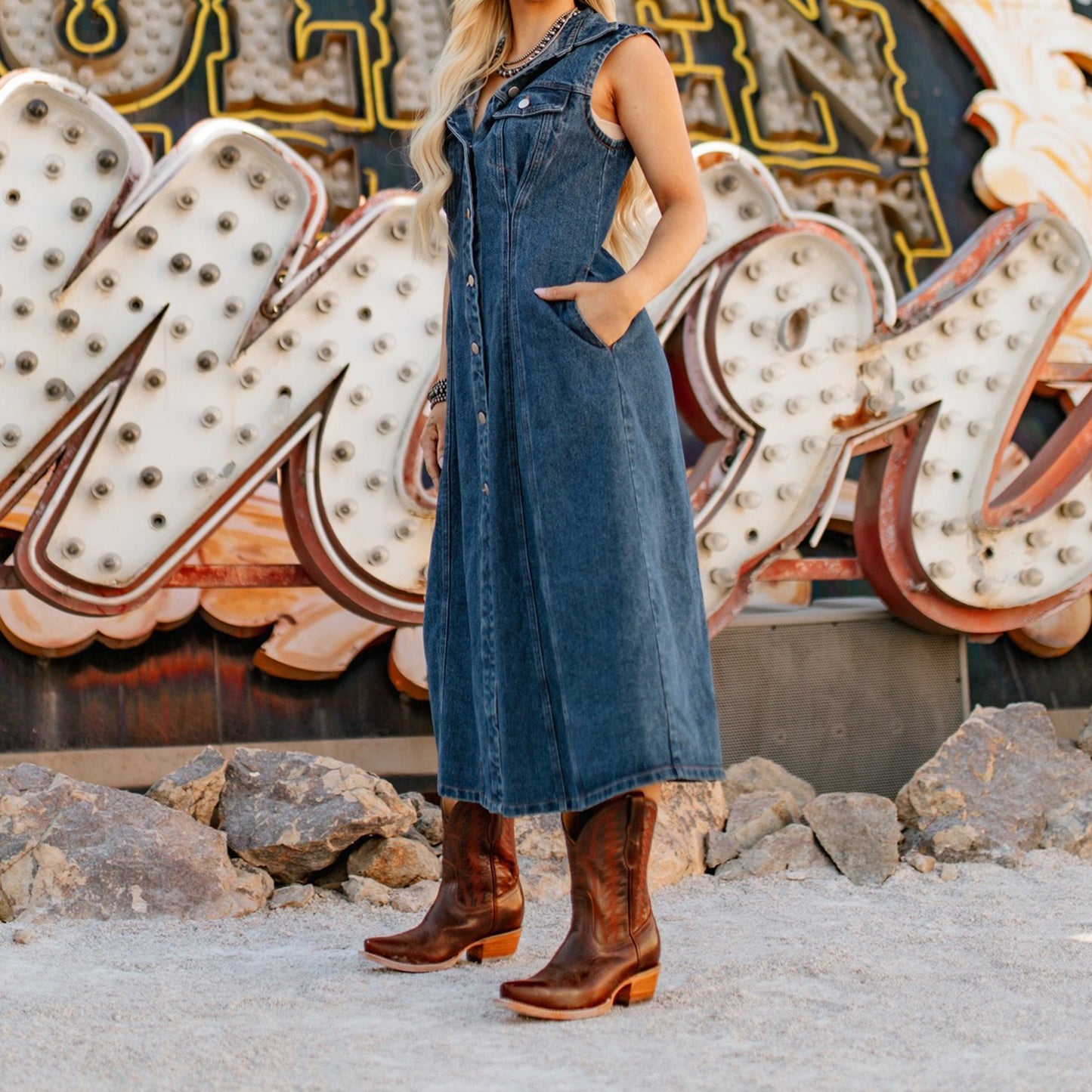 Chestnut Snip-Toe Classic Simple Ankle Cowgirl Boots