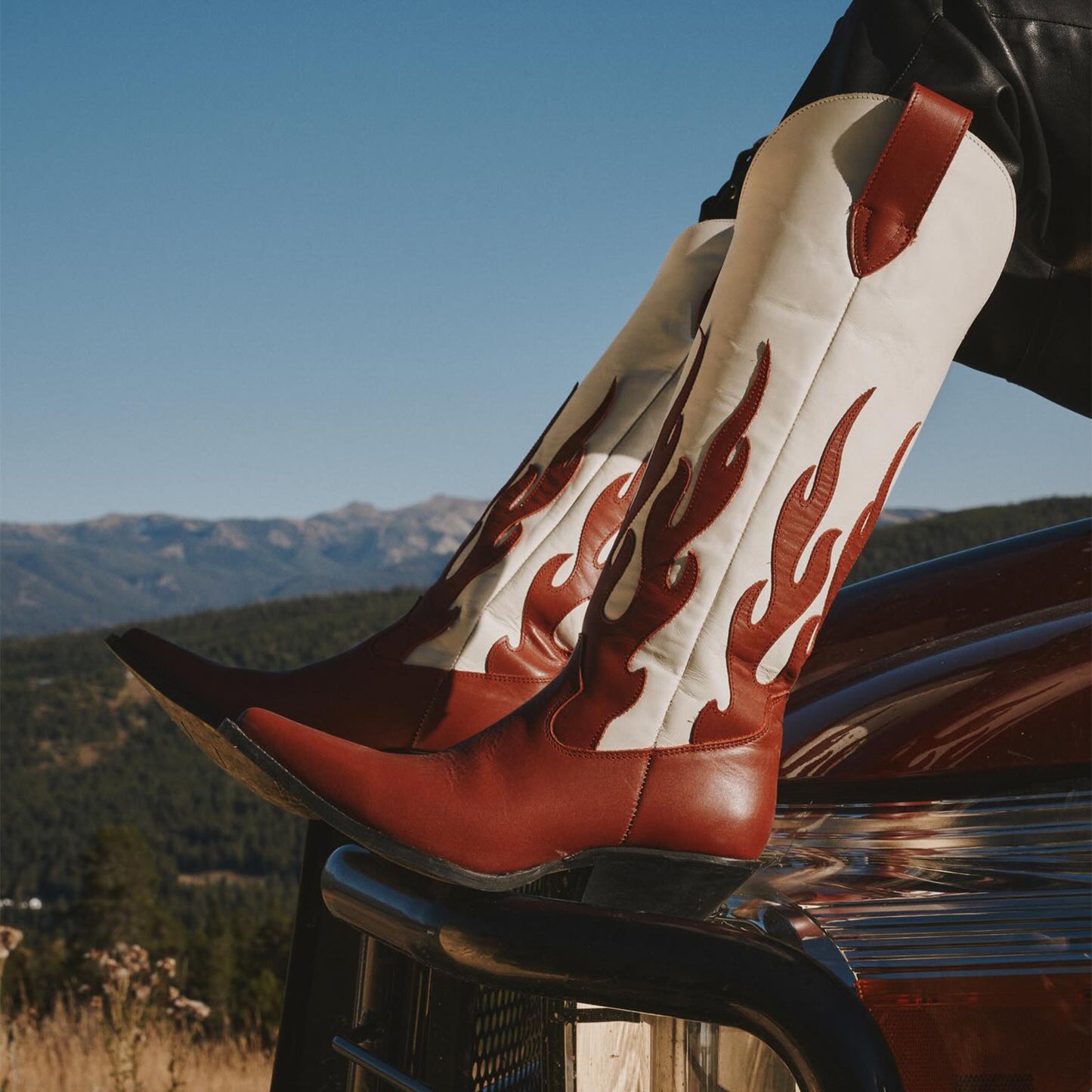 Contrast Red And Ivory Pointed-Toe Flame Appliques Wide Calf Knee High Cowgirl Boots
