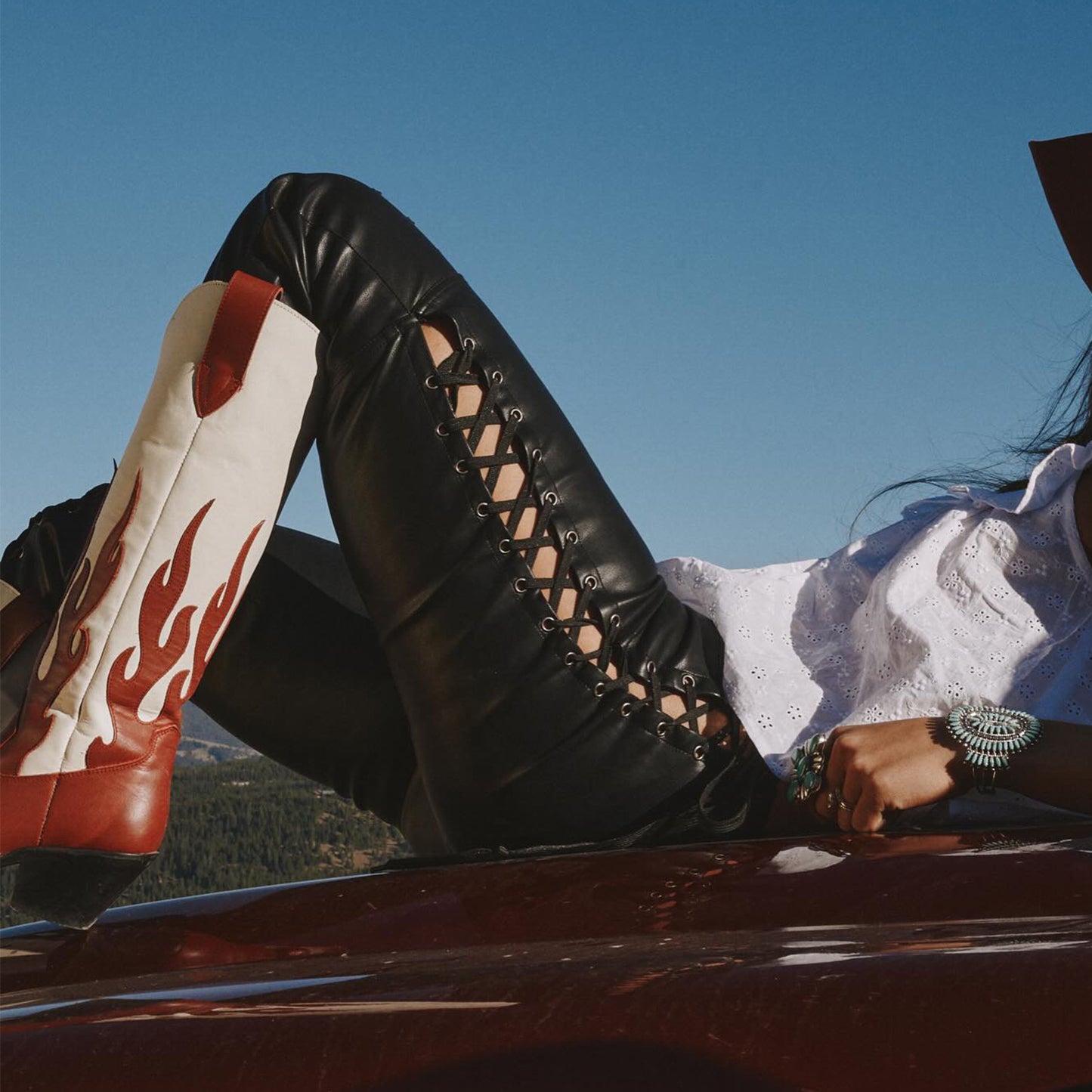Contrast Red And Ivory Pointed-Toe Flame Appliques Wide Calf Knee High Cowgirl Boots