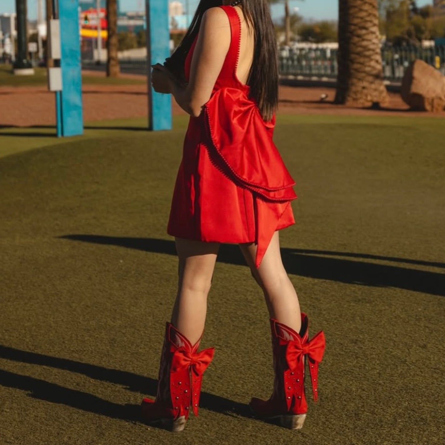 Red Pointed-Toe Embroidery Back Studded Bow Mid Calf Cowgirl Boots