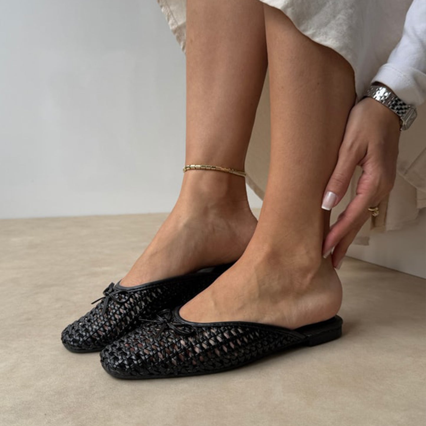 Black Woven Vegan Leather Square-Toe Front Bow Backless Chic Flats