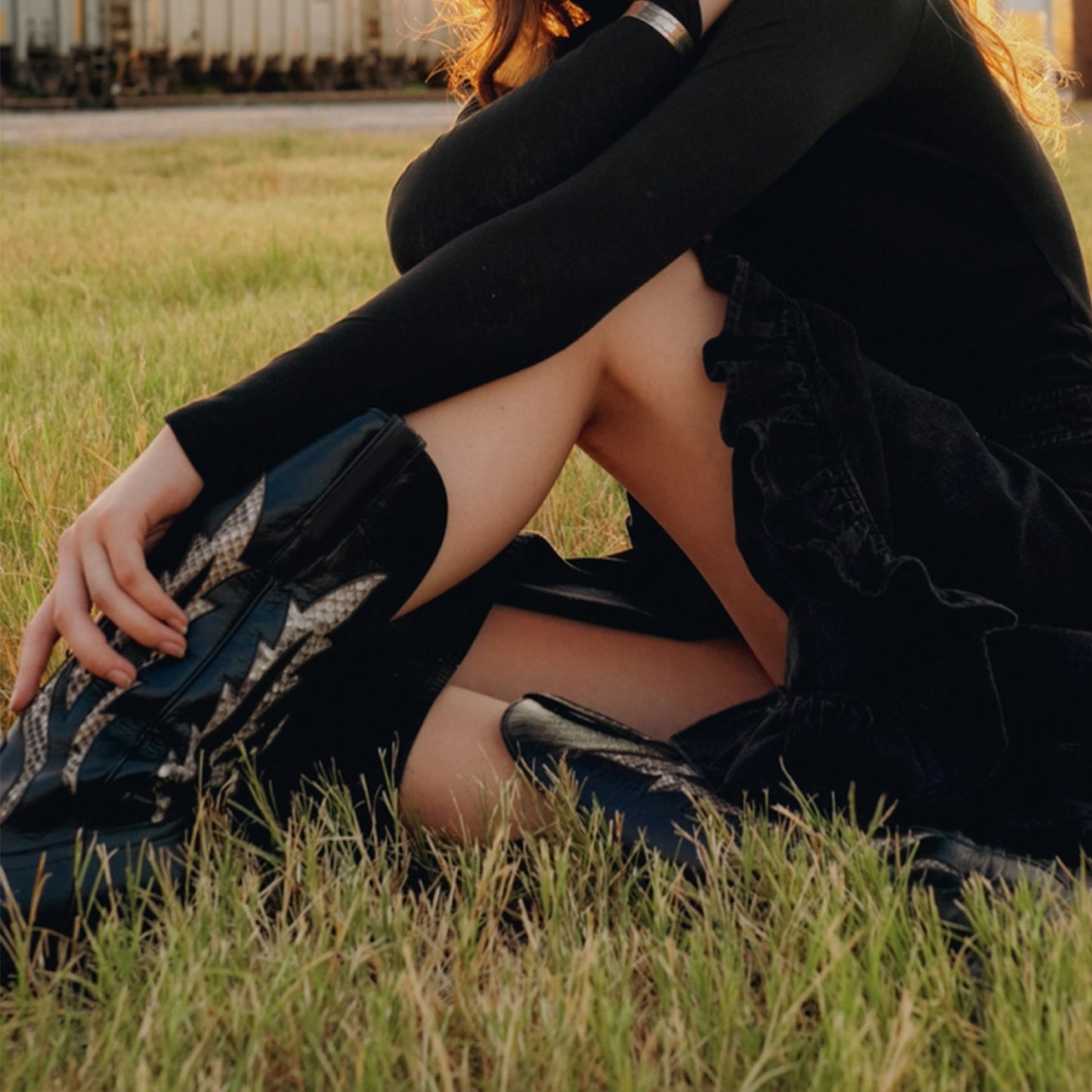 Black Snip-Toe Bone Snakeskin Print Inlay Mid Calf Cowgirl Boots