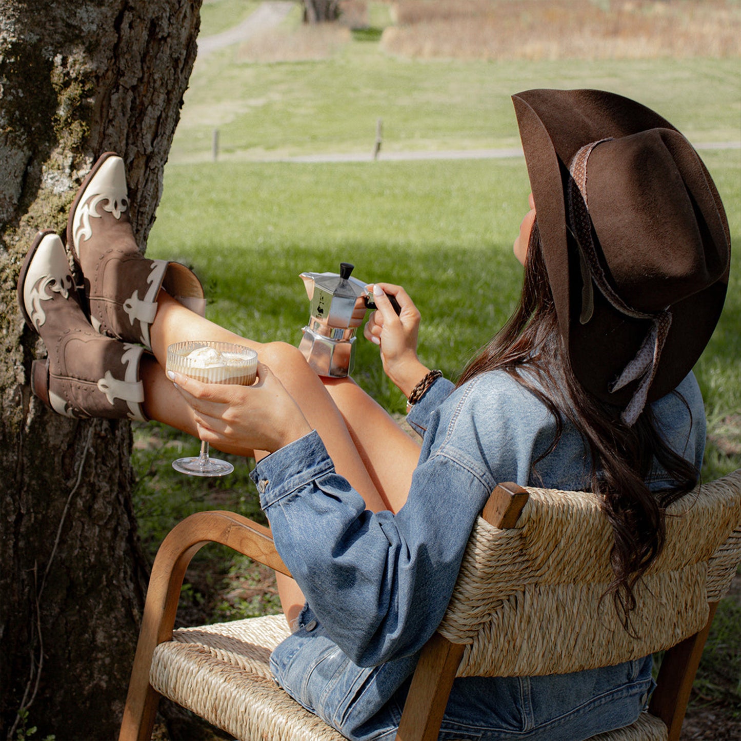 Contrast Coffee And Cream Snip-Toe Running Stitch Ankle Cowgirl Boots
