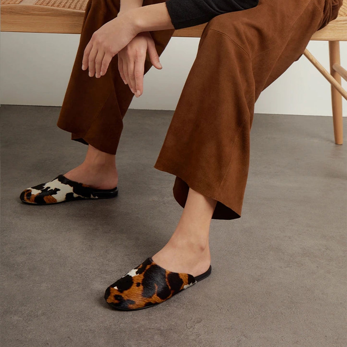 Cow Pattern Pony Hair Round-Toe Slipper Backless Flats