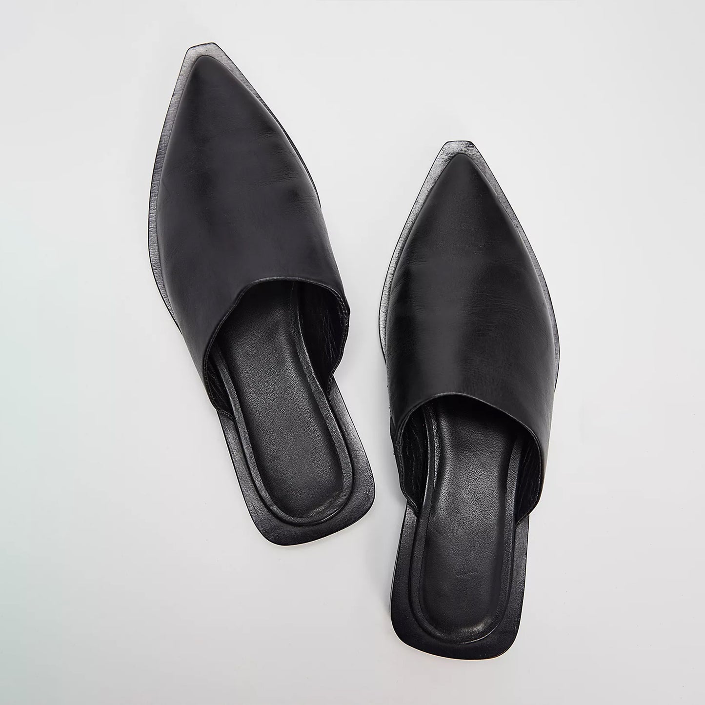 Black Pointed-Toe Slip-on Simple Ballet Flats