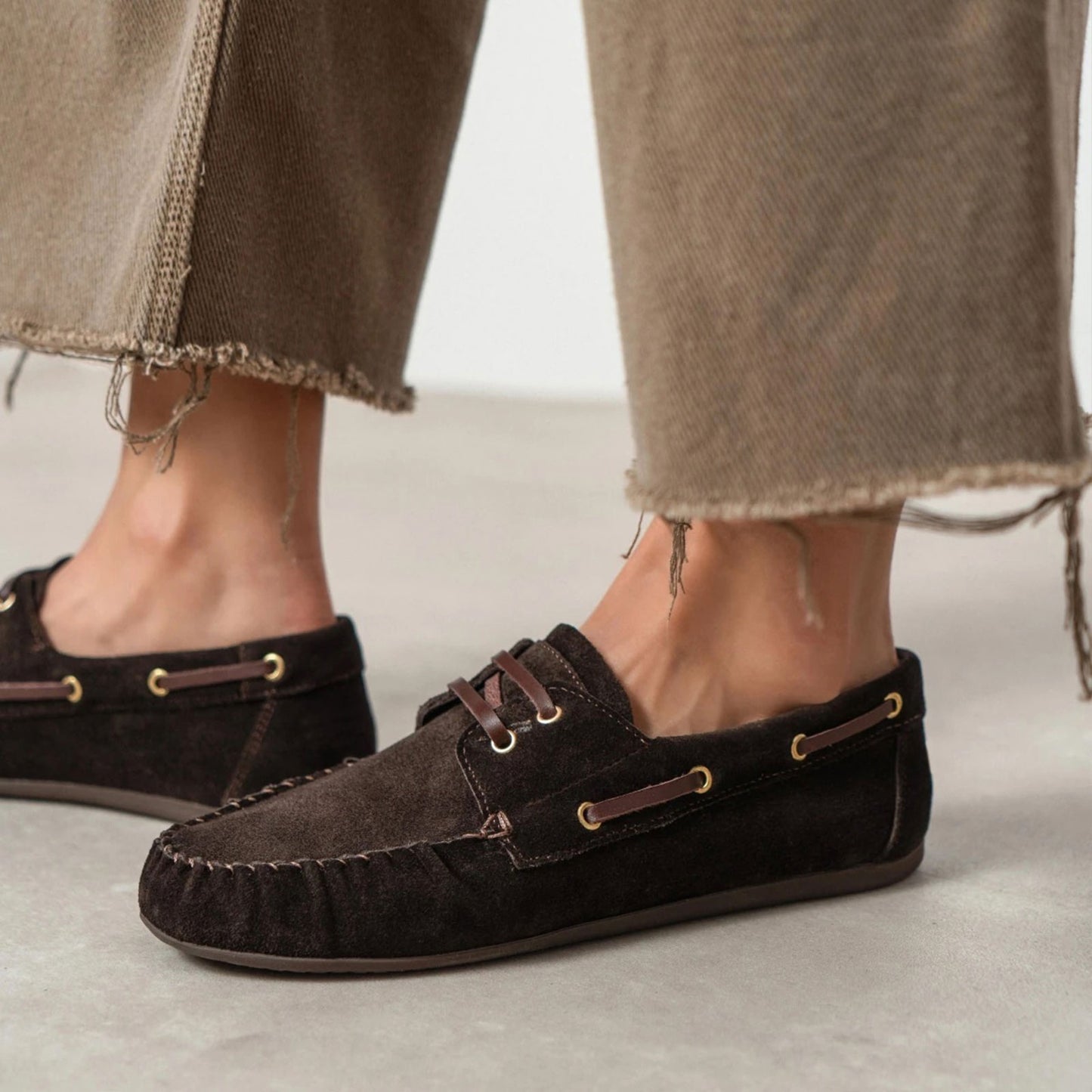 Coffee Cow Suede Round-Toe Laces Classic Loafers Flats