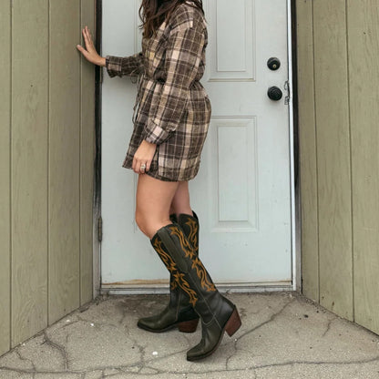 Olive Green Pointed-Toe Embroidery Full-Zip Knee High Cowgirl Boots