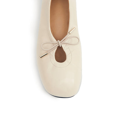 Cream Square-Toe Stretchy Ballet Flats