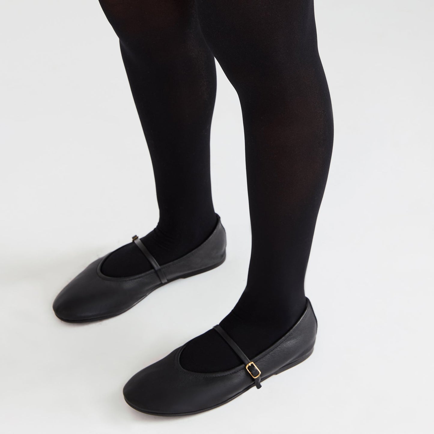 Black Round-Toe Buckle Mary Jane Classic Ballet Flats