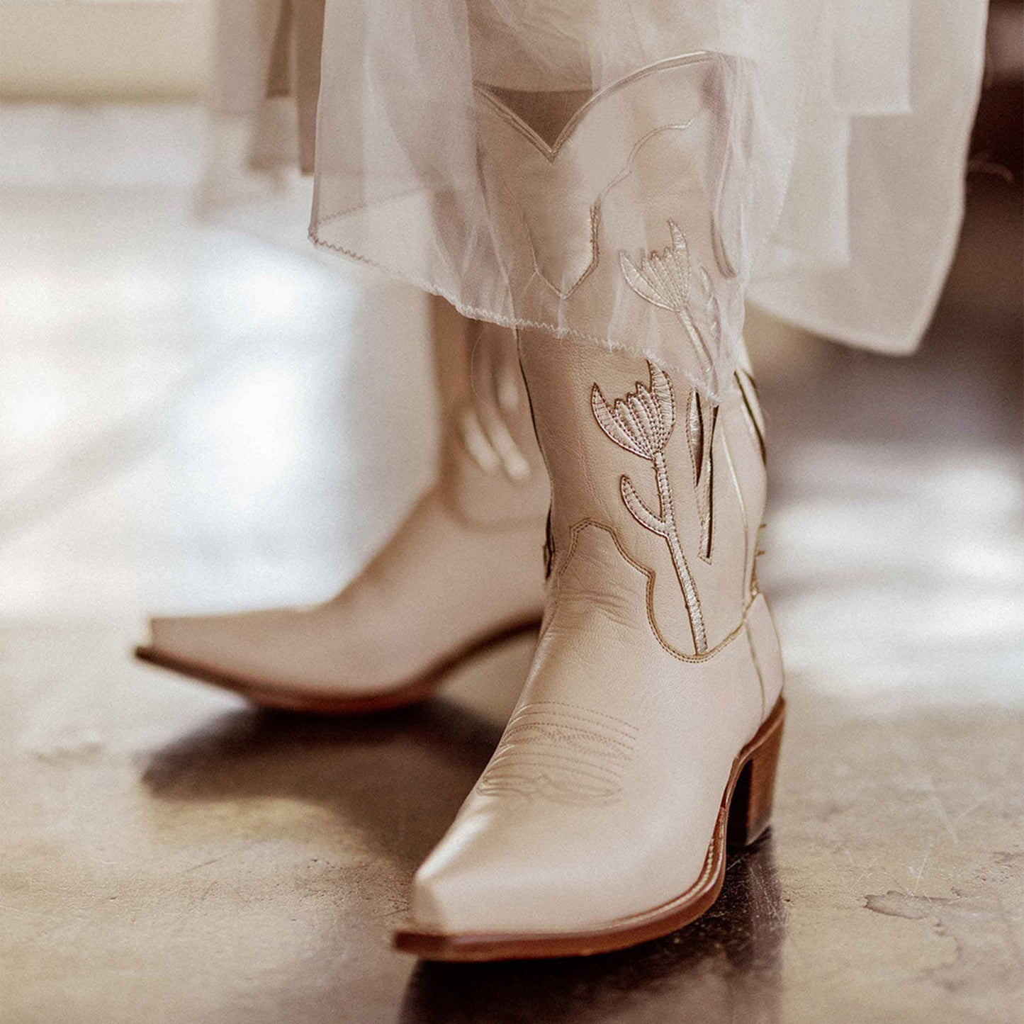 Cream Snip-Toe Metallic Champagne Tulip Inlay Mid Calf Cowgirl Boots