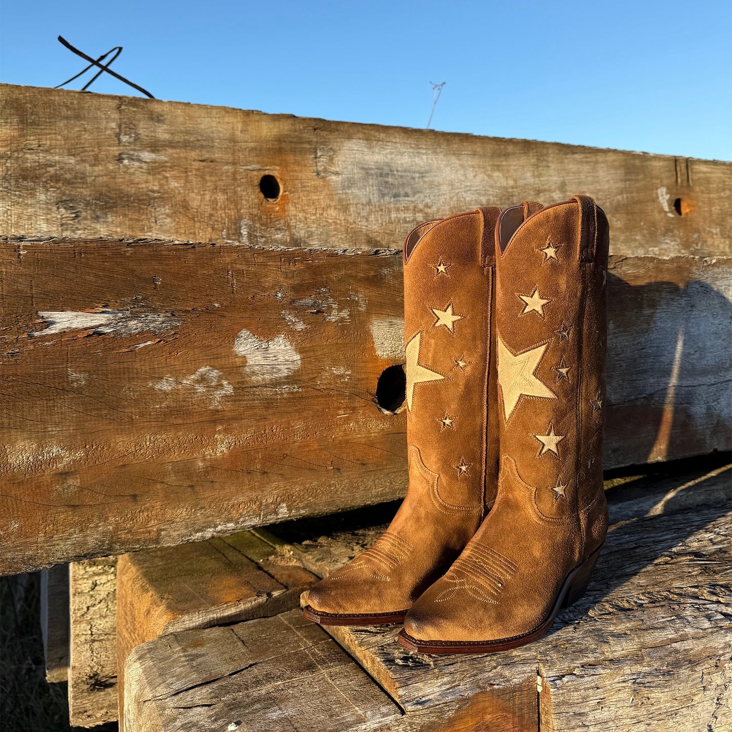 Brown Faux Suede Snip-Toe Chic Stars Inlay Mid Calf Cowgirl Boots