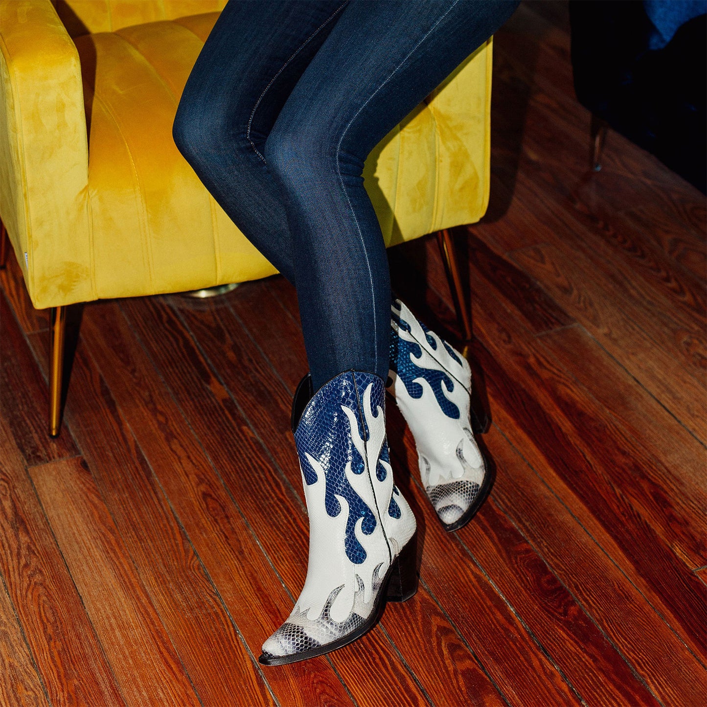 Contrast Colors Snakeskin Print Pointed-Toe Flame Appliques Ankle Cowgirl Boots