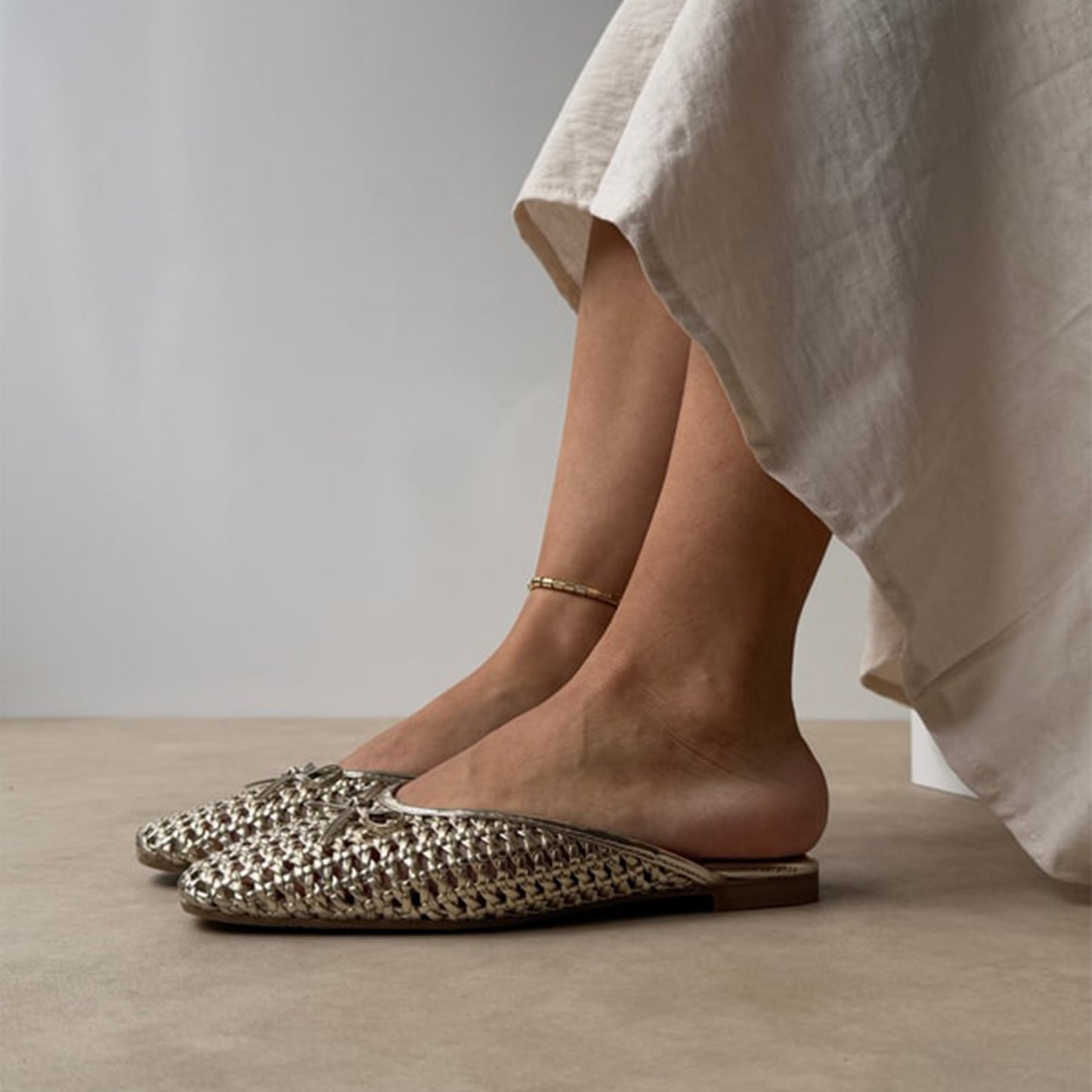 Metallic Gold Woven Vegan Leather Square-Toe Front Bow Backless Chic Flats