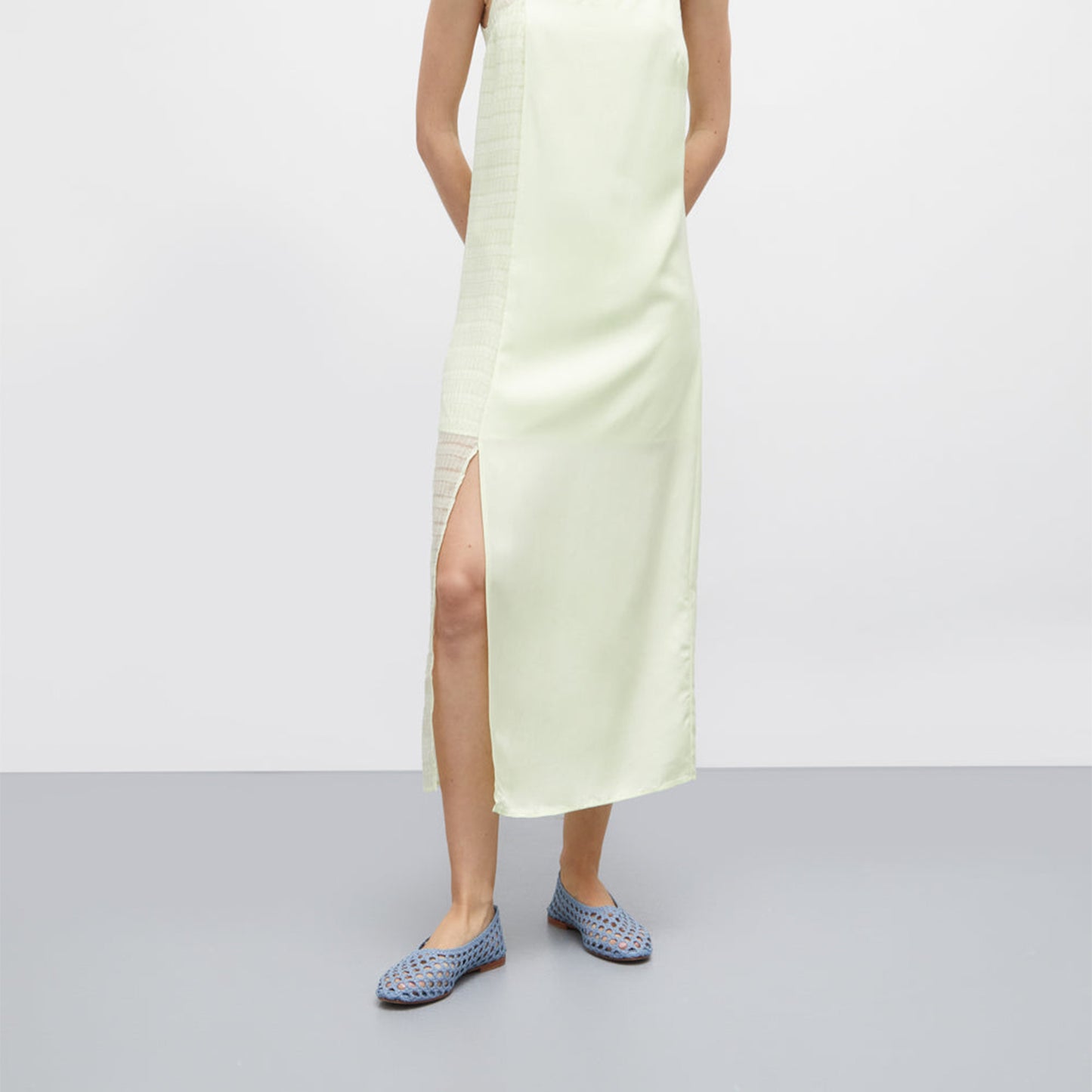 Blue Woven Round-Toe Slip-On Classic Ballet Flats