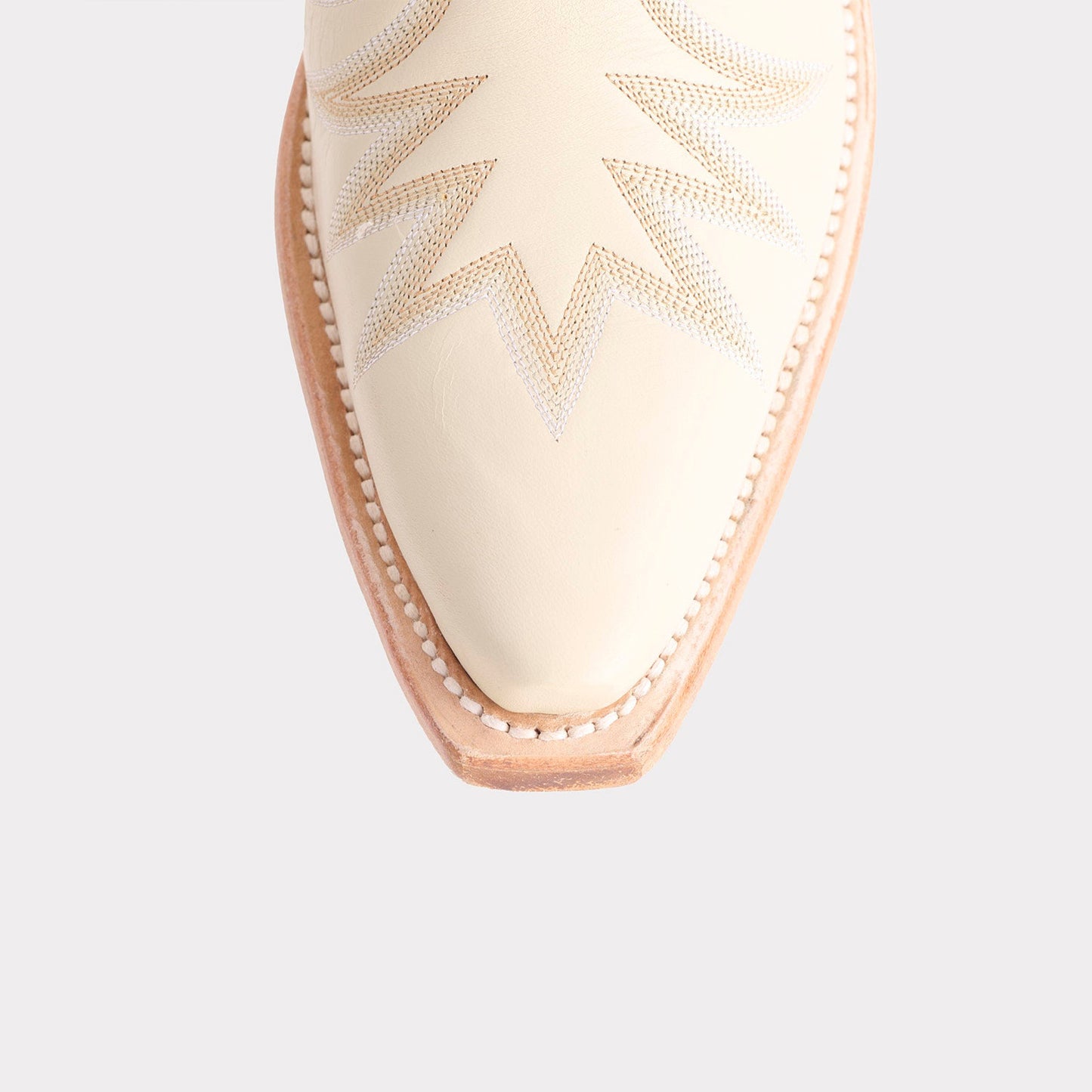 Cream Snip-Toe Delicate Embroidery Western Ankle Cowgirl Boots