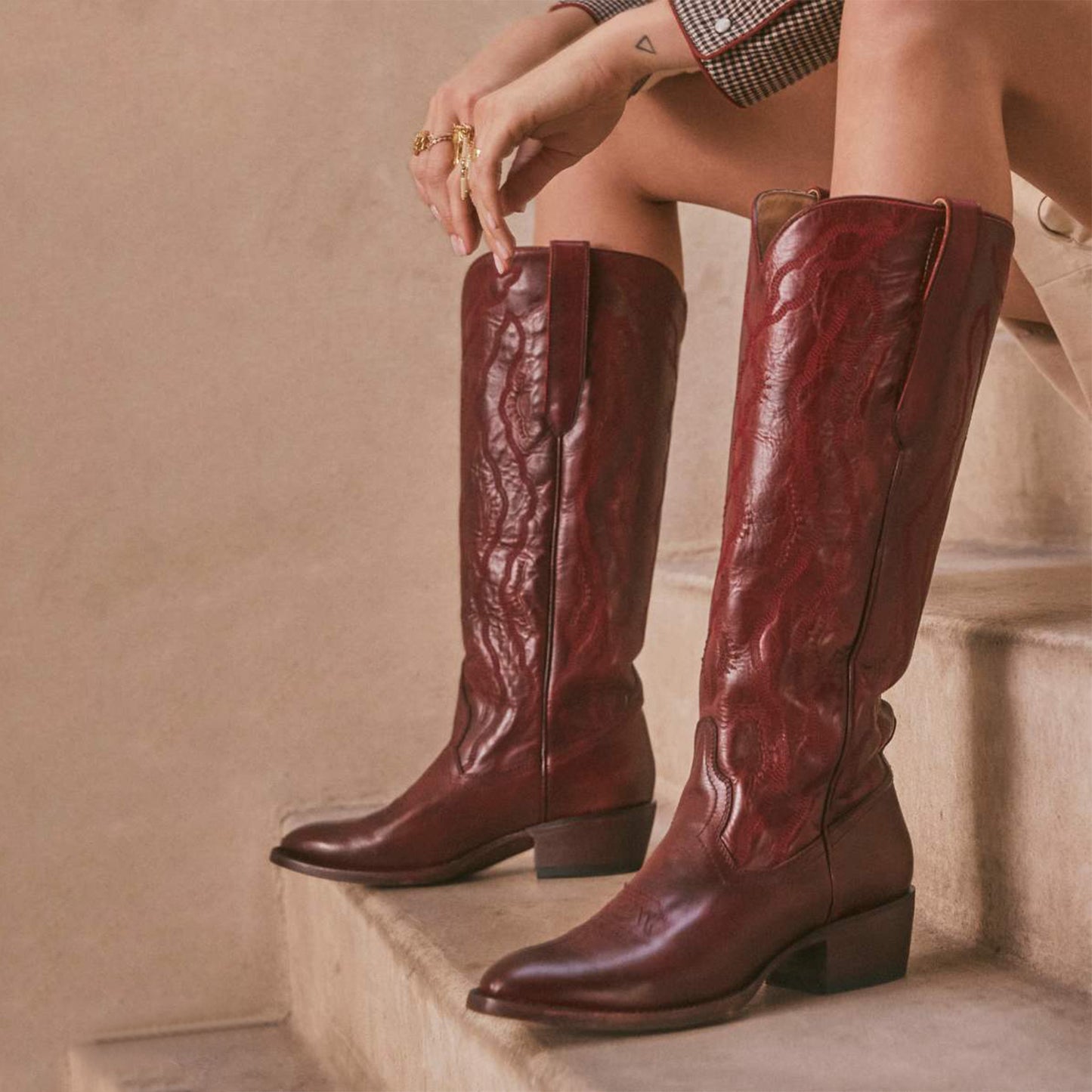 Red Round-Toe Classic Embroidery Wide Calf Knee High Tall Cowgirl Boots