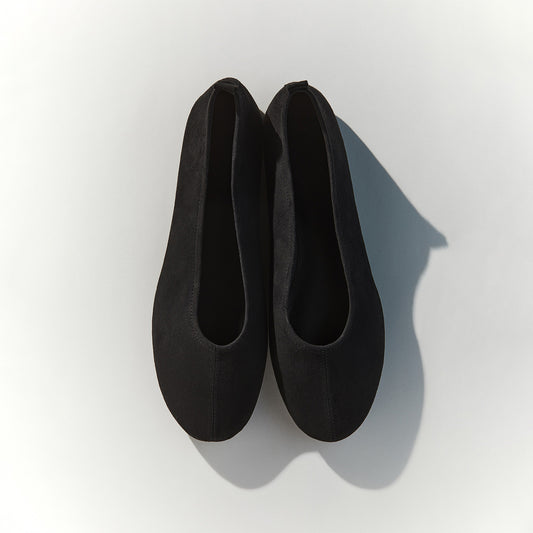 Black Faux Suede Round-Toe Ballet Chic Flats