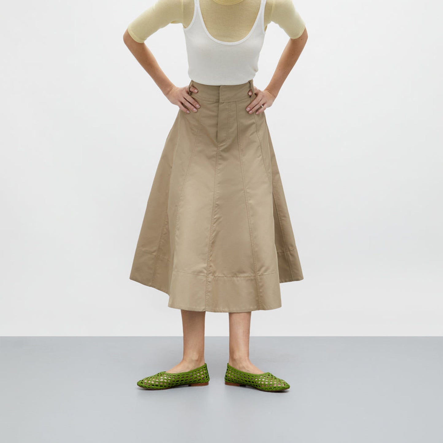 Green Woven Round-Toe Slip-On Classic Ballet Flats