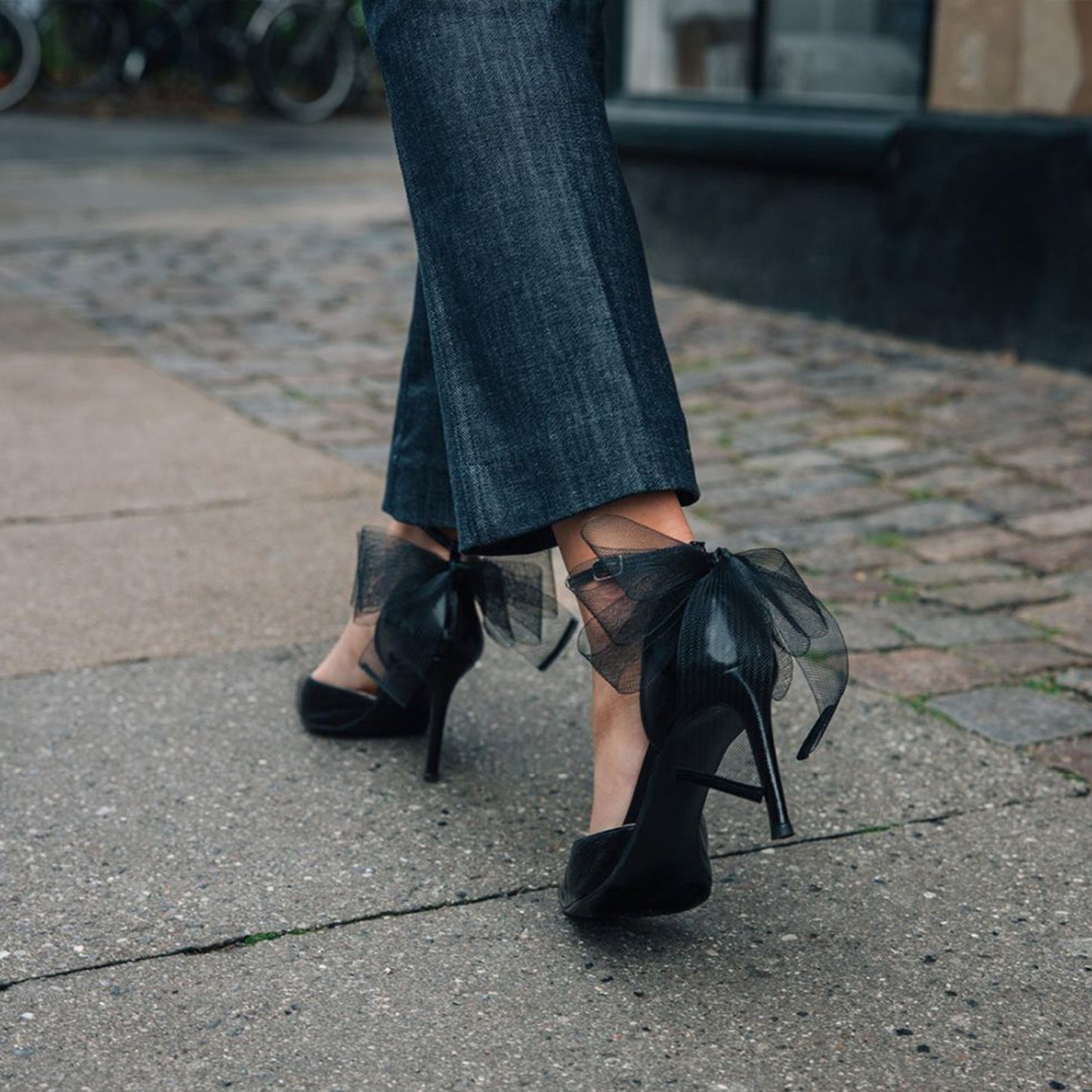 Black Pointed-Toe Chic Back Big Mesh Bow And Ankle Strap High Heels