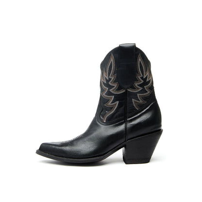 Black Almond-Toe Embroidery Ankle Cowgirl Boots