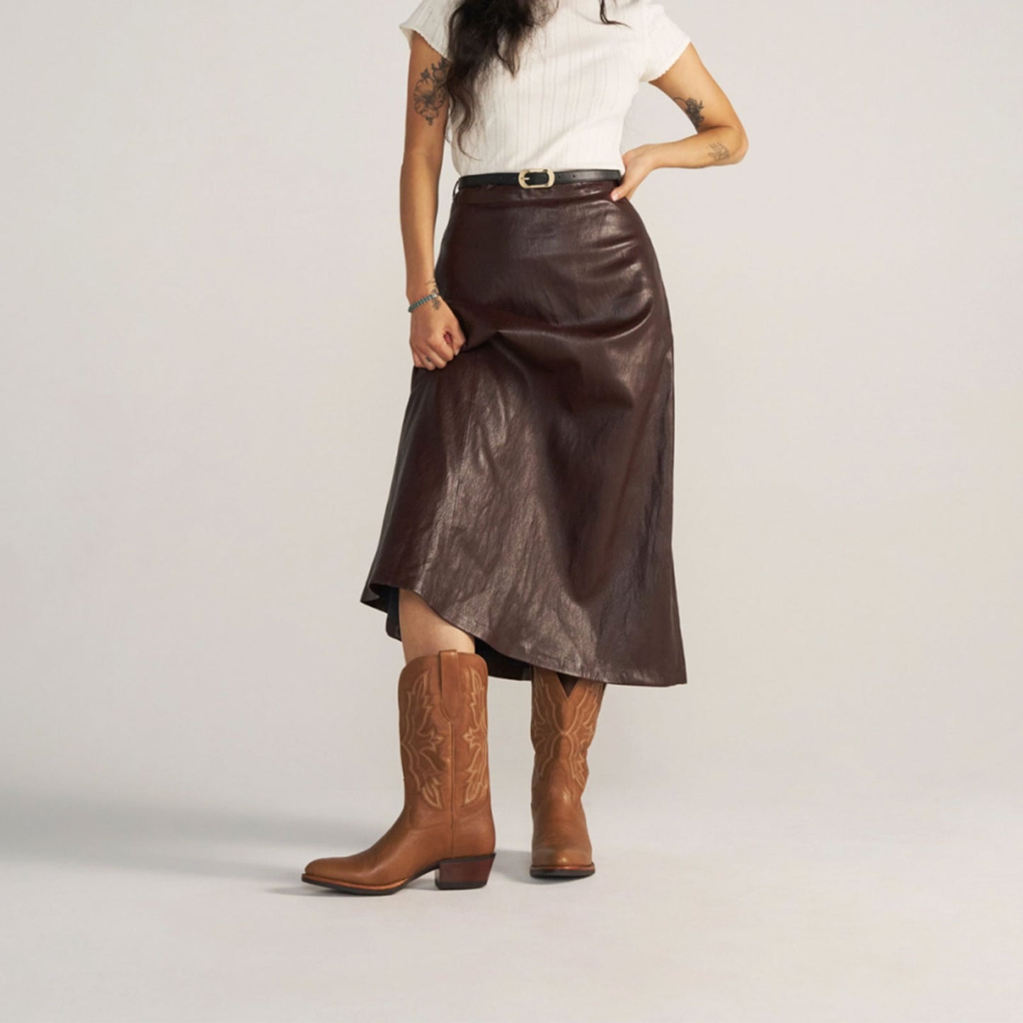 Latte Round-Toe Chic Embroidery Classic Western Mid Calf Cowgirl Boots