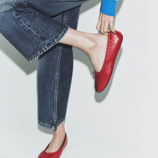 Vibrant Red Round-Toe Front Bow Ballet Flats