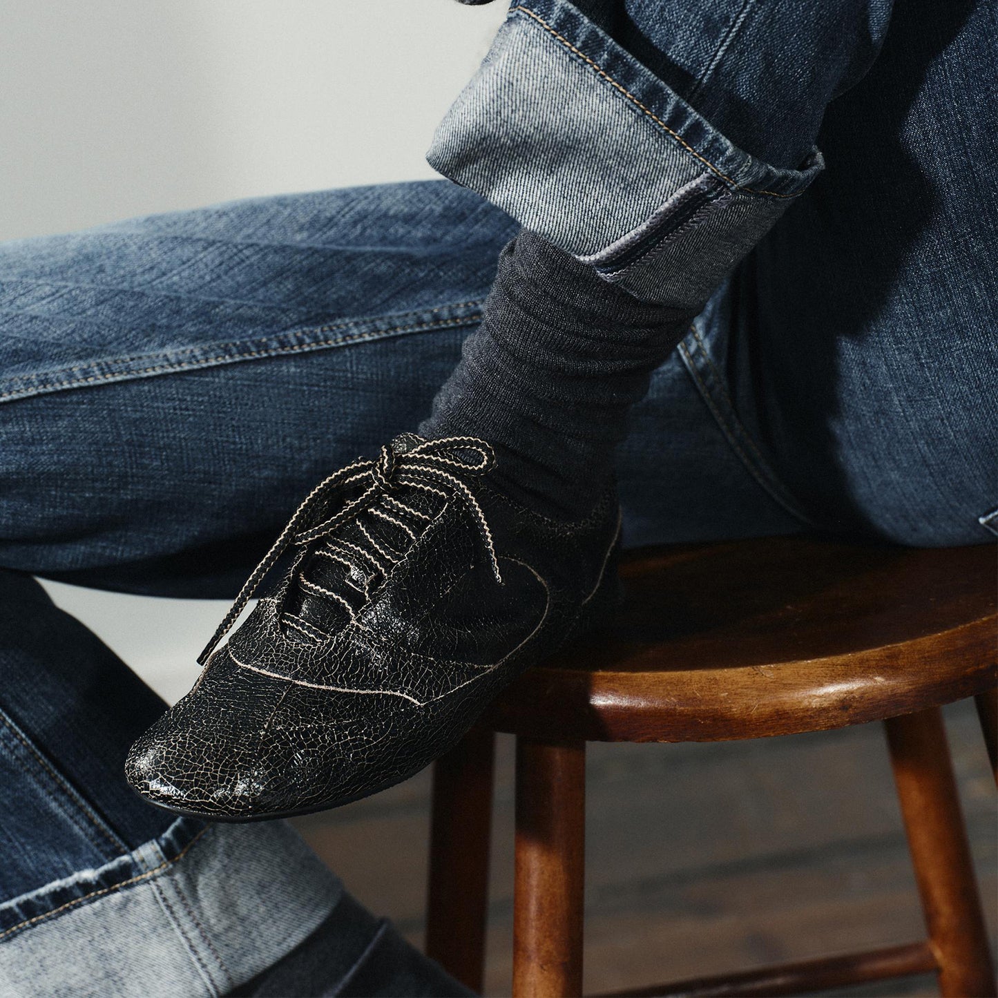 Distressed Black Square-Toe Classic Lace-Up Flats