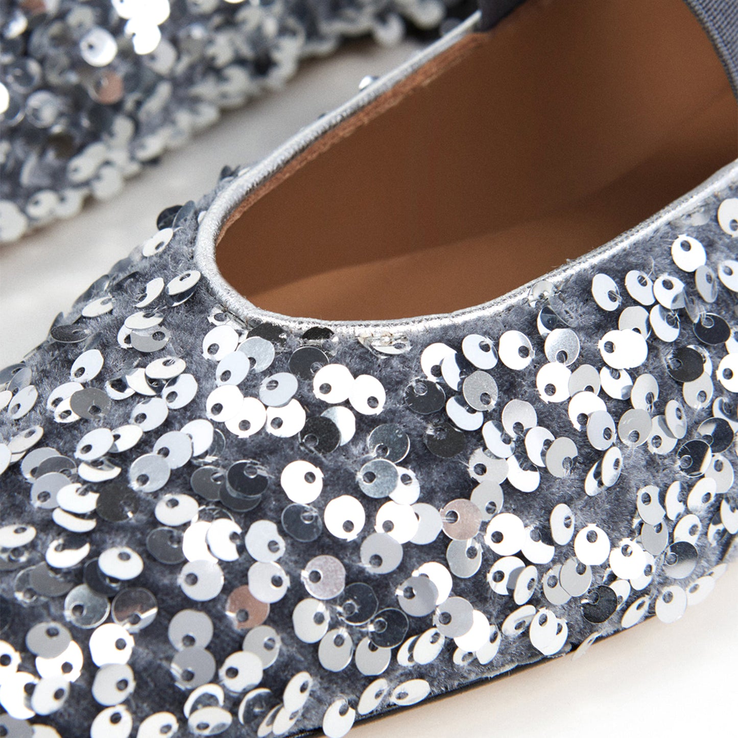 Gray Velvet Round-Toe Full Sequins Ballet Mary Jane Flats