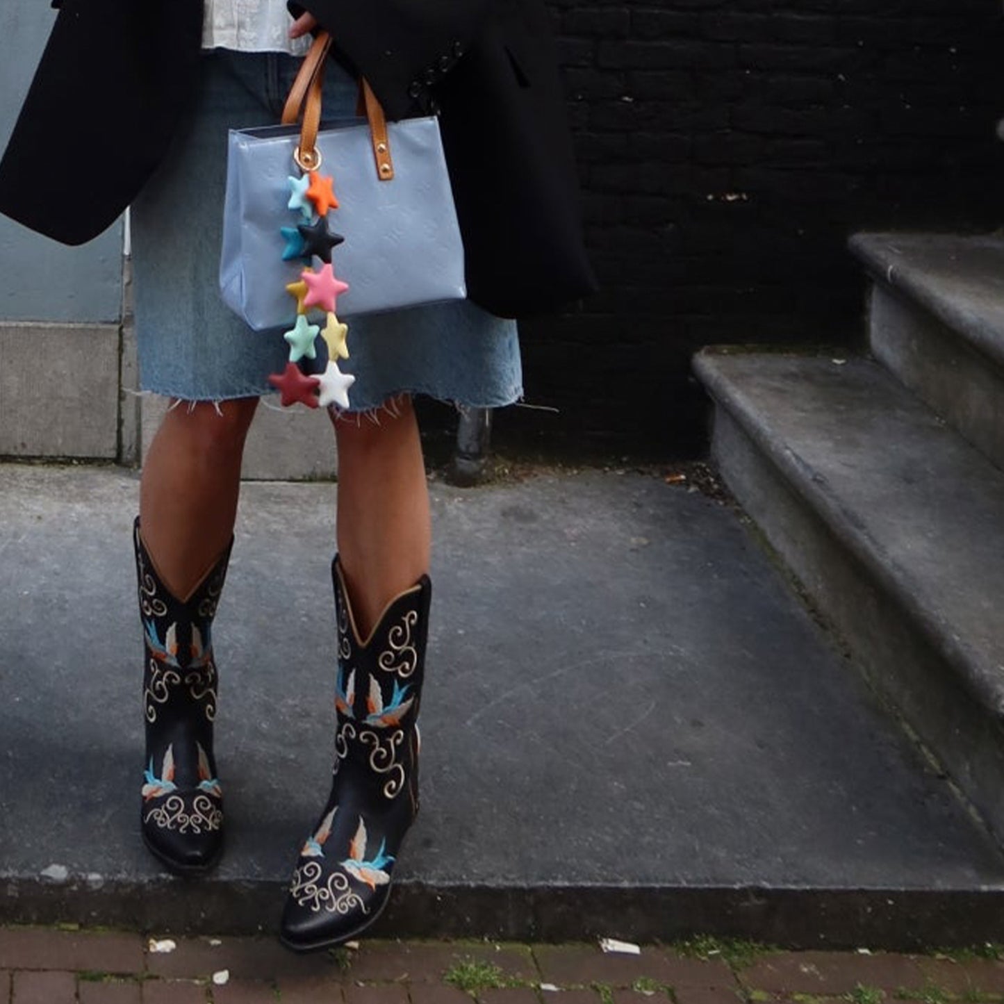 Black Snip-Toe Swallow Embroidery Mid Calf Cowgirl Boots