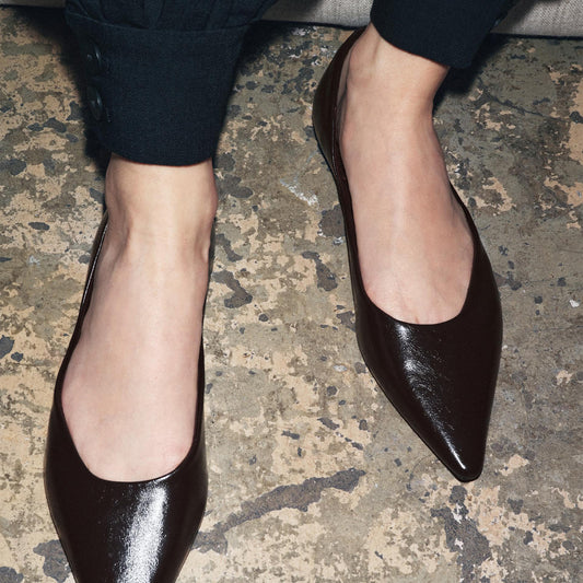 Chocolate Brown Simple Pointed-Toe Slip-On Flats